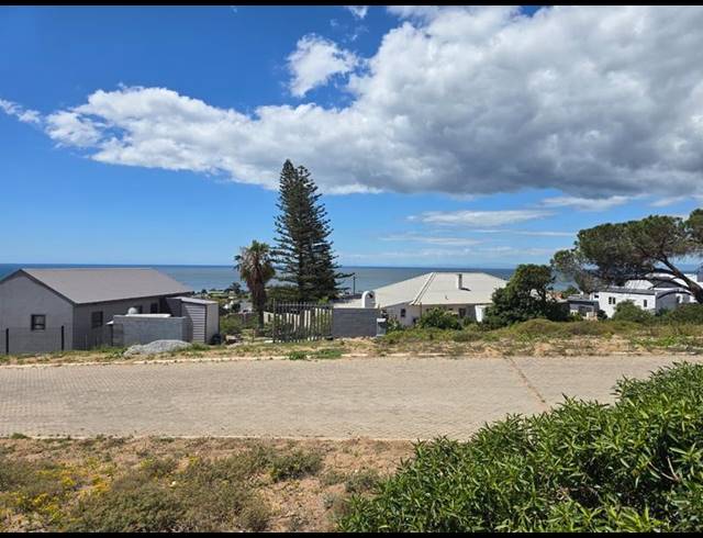 LAND FOR SALE IN DA GAMA BAY